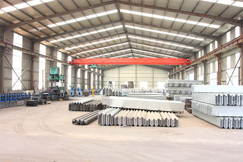 呈貢公路波形防撞護(hù)欄廠(chǎng)化工產(chǎn)品 安全防護(hù)與技術(shù)創(chuàng)新